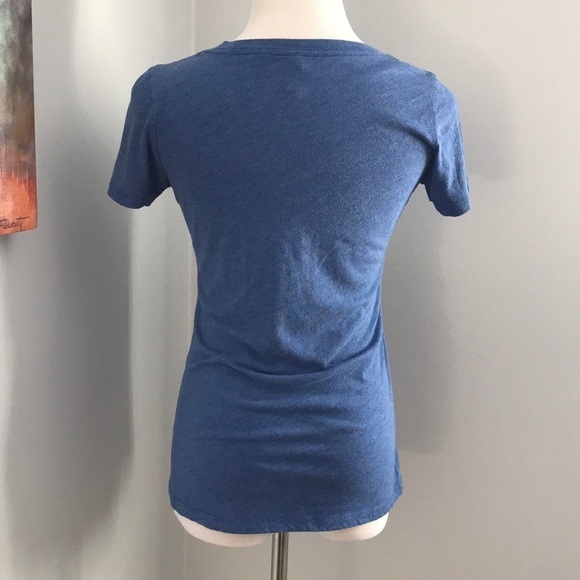 Breckinridge Deep V-neck Tee - Picture 5 of 5